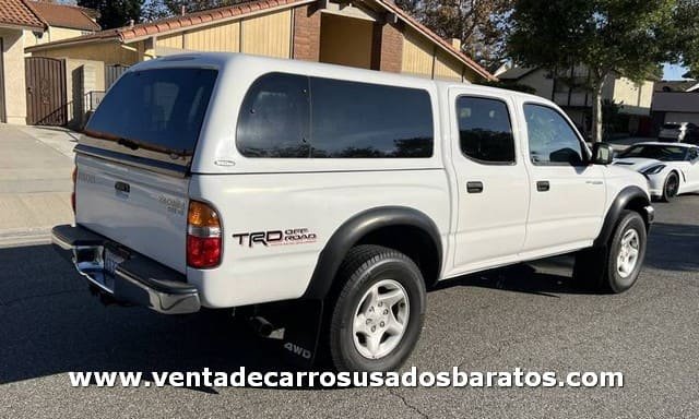 Trocas usadas Toyota Tacoma 2001 TRD 4x4 doble cabina en venta barata en Los Angeles CA USA