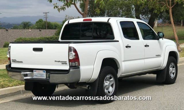 Toyota Tacoma 2013 PreRunner SR5 4 Cilindros Camioneta Seminueva en venta por el dueno