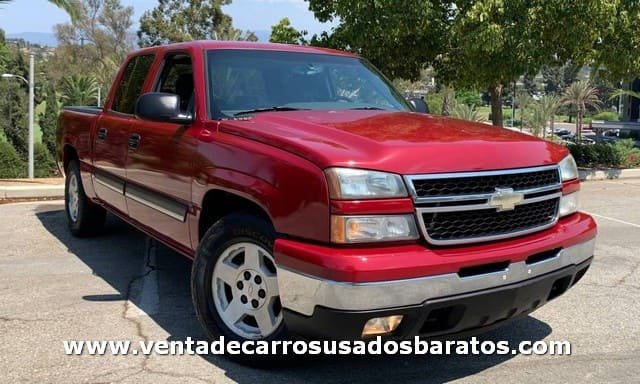 Camioneta Chevrolet Silverado 1500 2006 8 Cilindros Doble Cabina en venta usada barata