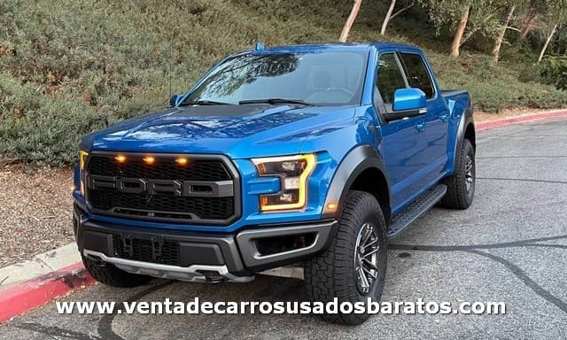Camioneta usada Ford F-150 Raptor 4x4 2019 arreglada azul doble cabina en venta barata Los Angeles CA