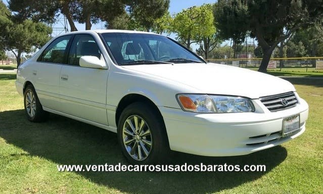 2000 Toyota Camry V6 Blanco 4 Puertas Carro Usado Barato en Venta