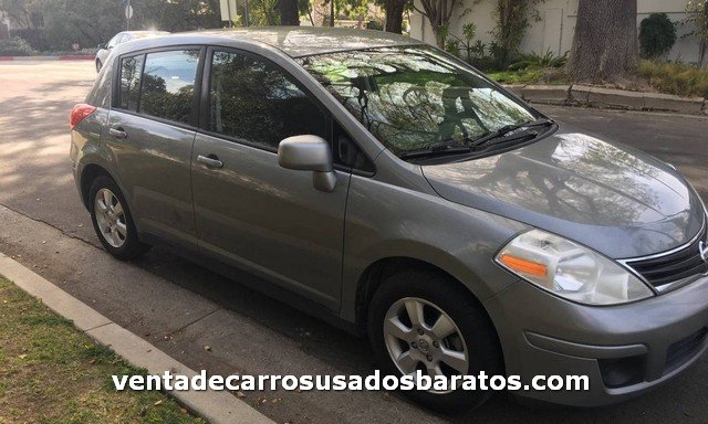 2012 Nissan Versa carro usado dueño vende urgente por viaje