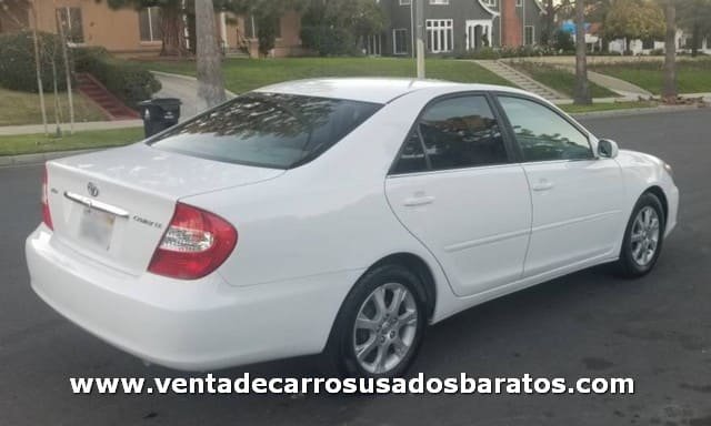 2004 Auto Usado Toyota Camry LE 4 Puertas en venta en la calle CA Estados Unidos