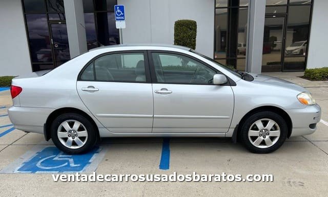2005 Carro Toyota Corolla 4 cilindros auto usado en venta por dueno directo en los angeles CA